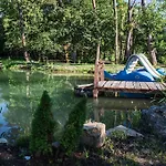 Rustikalna Chalupka Pri Jazere * Nemšová