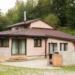 Rustikalna Chalupka Pri Jazere * Nemšová